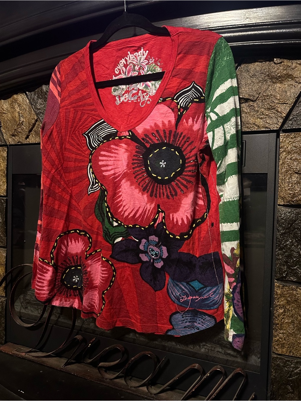 Desigual Red Floral V-Neck Long Sleeve Top with Green Sleeve Accent